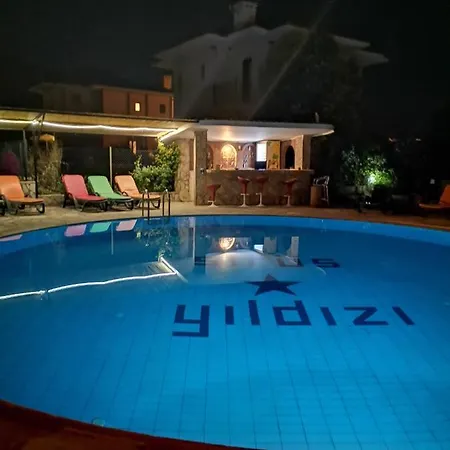 Hotell Sirius Star *