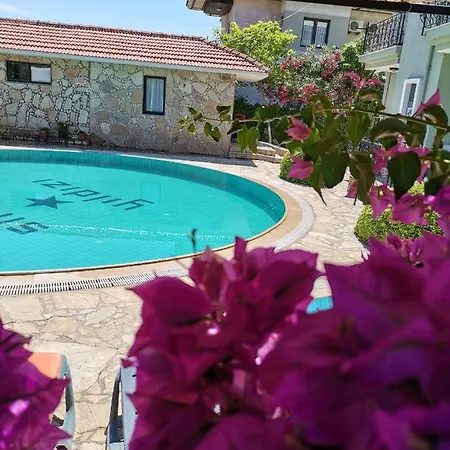 호텔 Sirius Star *